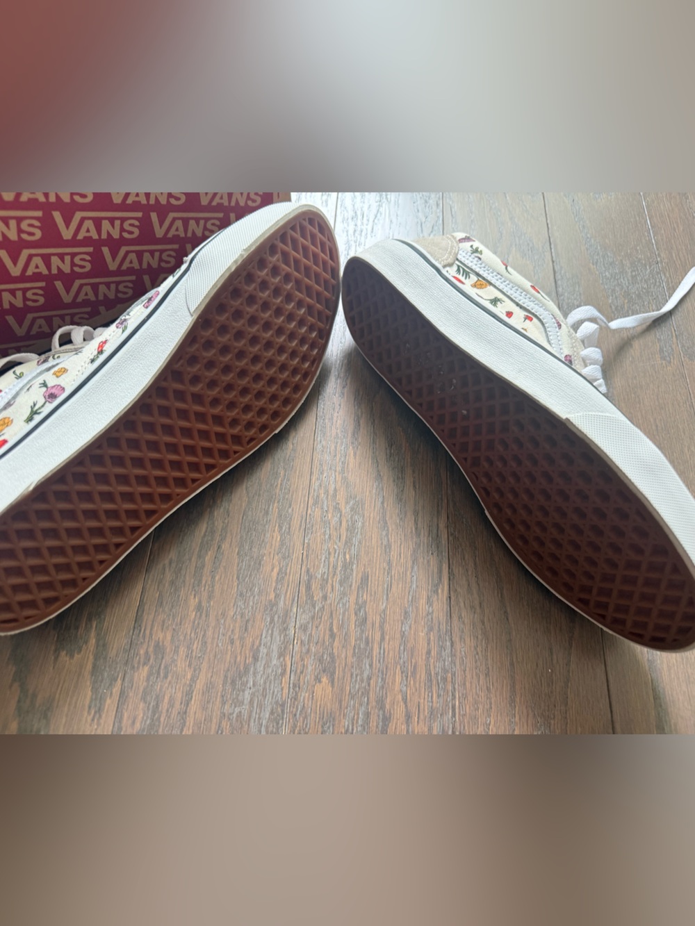 Vans Old Skool Floral Shoes sneakers woman’s size 10.5 cream suede - Picture 5 of 14